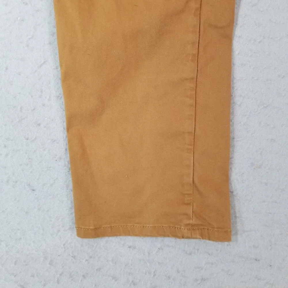 Levi's Dockers jeans men's 36x 28 regular straight Supreme Flex Brown pants
